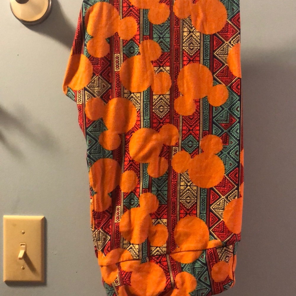 Disney Lularoe leggings TC
